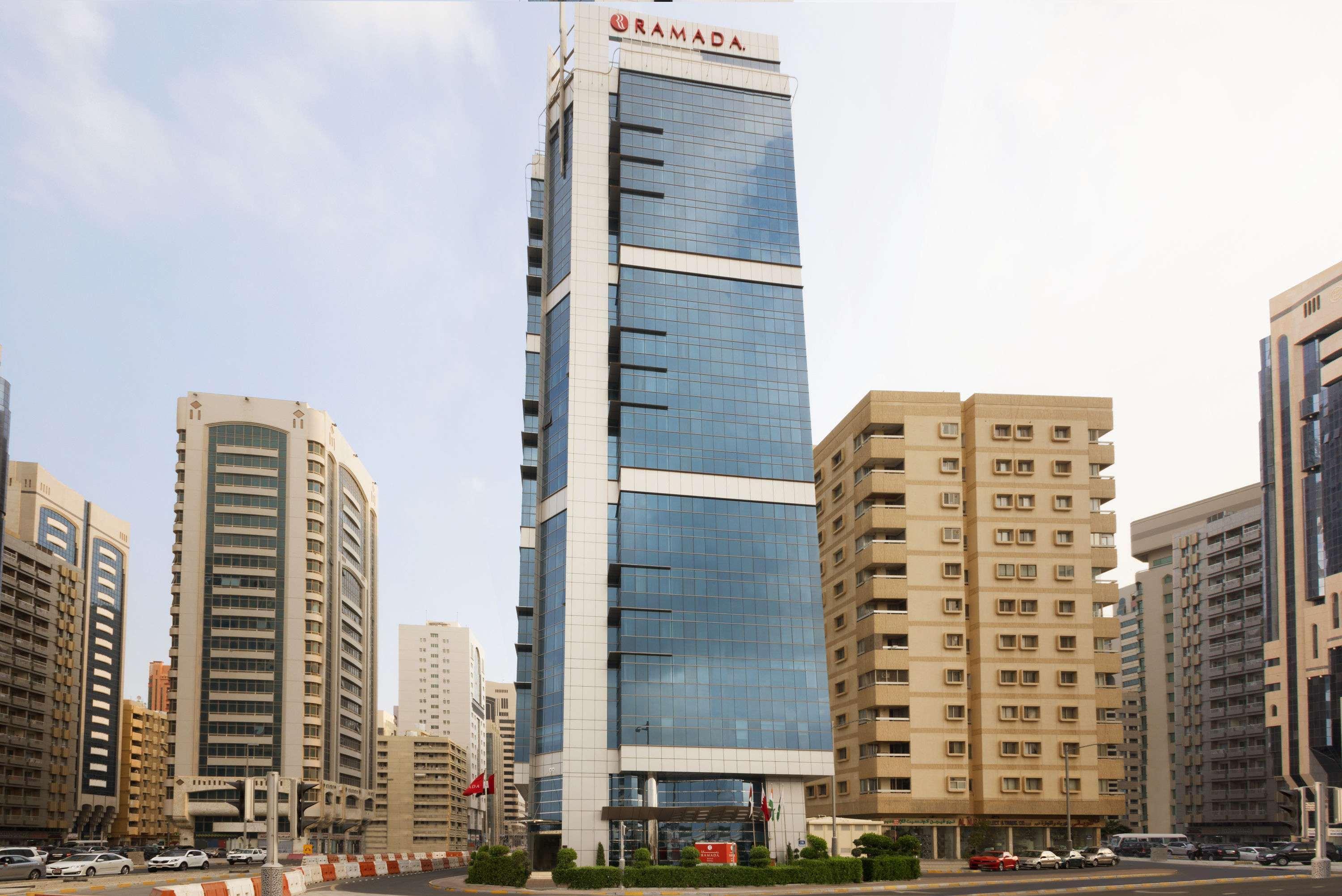 Hotel Ramada Abu Dhabi Corniche Zewnętrze zdjęcie